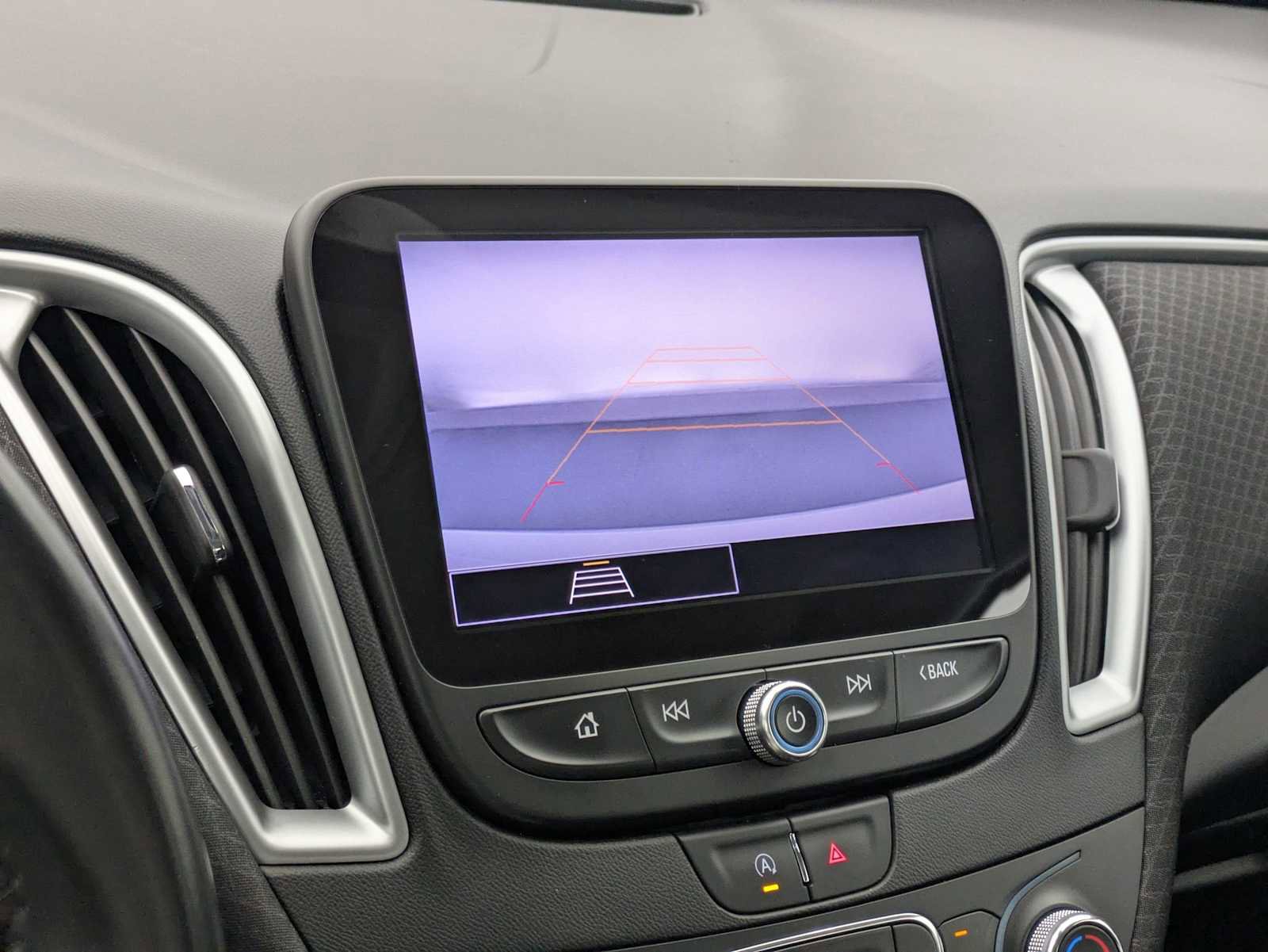 Used 2024 Chevrolet Malibu LT FWD image 30