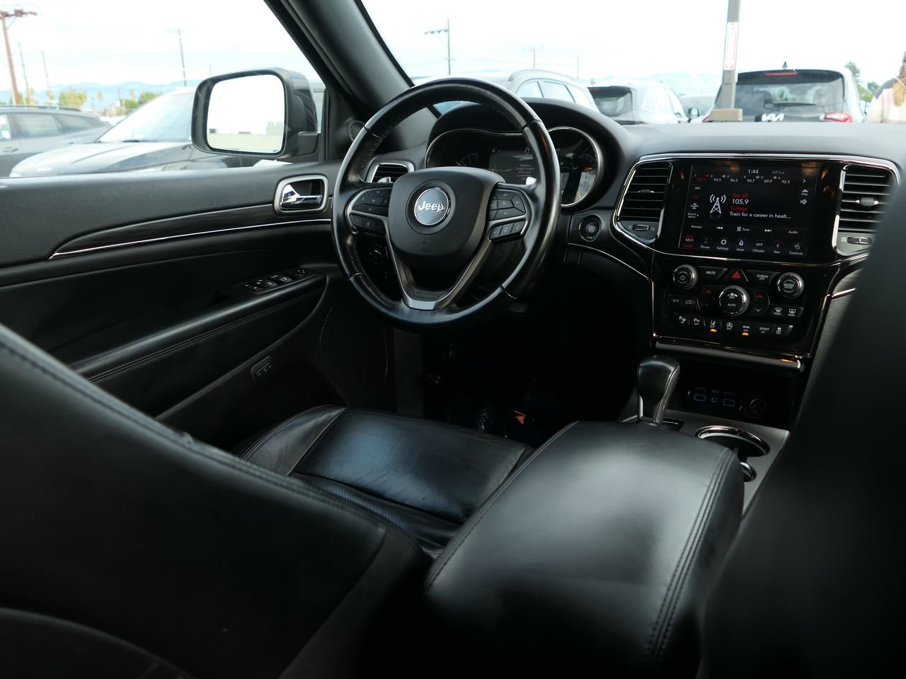 Used 2021 Jeep Grand Cherokee Limited X image 24