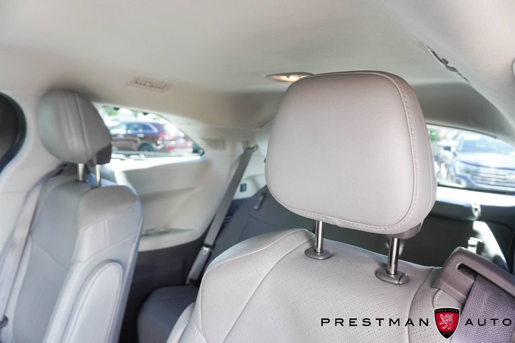 Used 2022 Toyota Sienna Limited AWD/4WD image 48