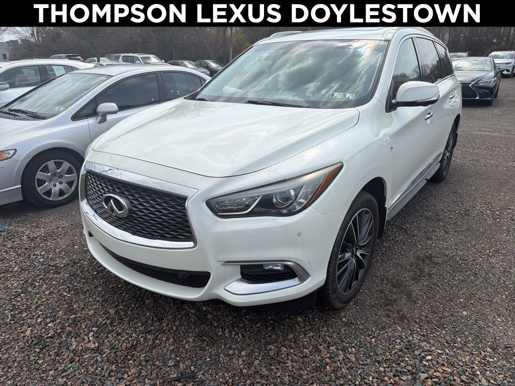 Used 2016 INFINITI QX60 AWD w/ Premium Plus Package image 1