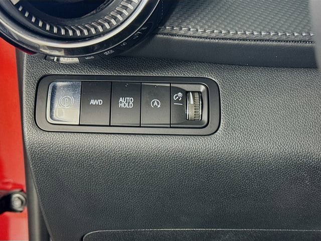 Used 2026 Chevrolet Equinox LT w/ LPO, Floor Liner Package AWD/4WD image 10