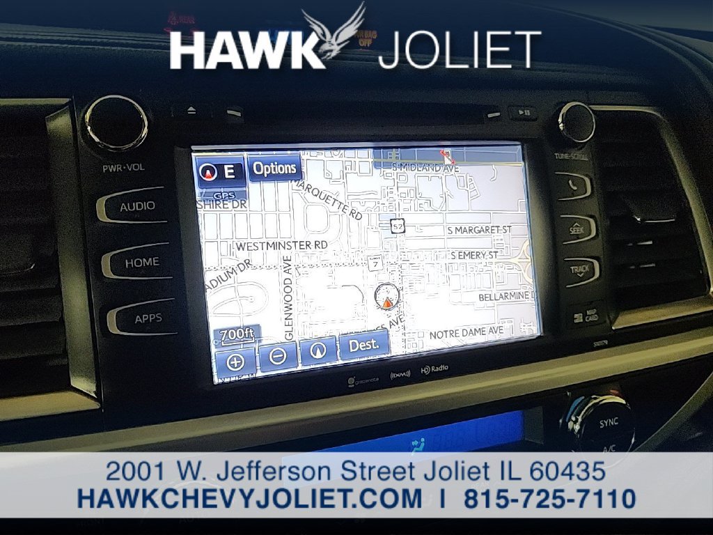 Used 2017 Toyota Highlander XLE AWD/4WD image 16
