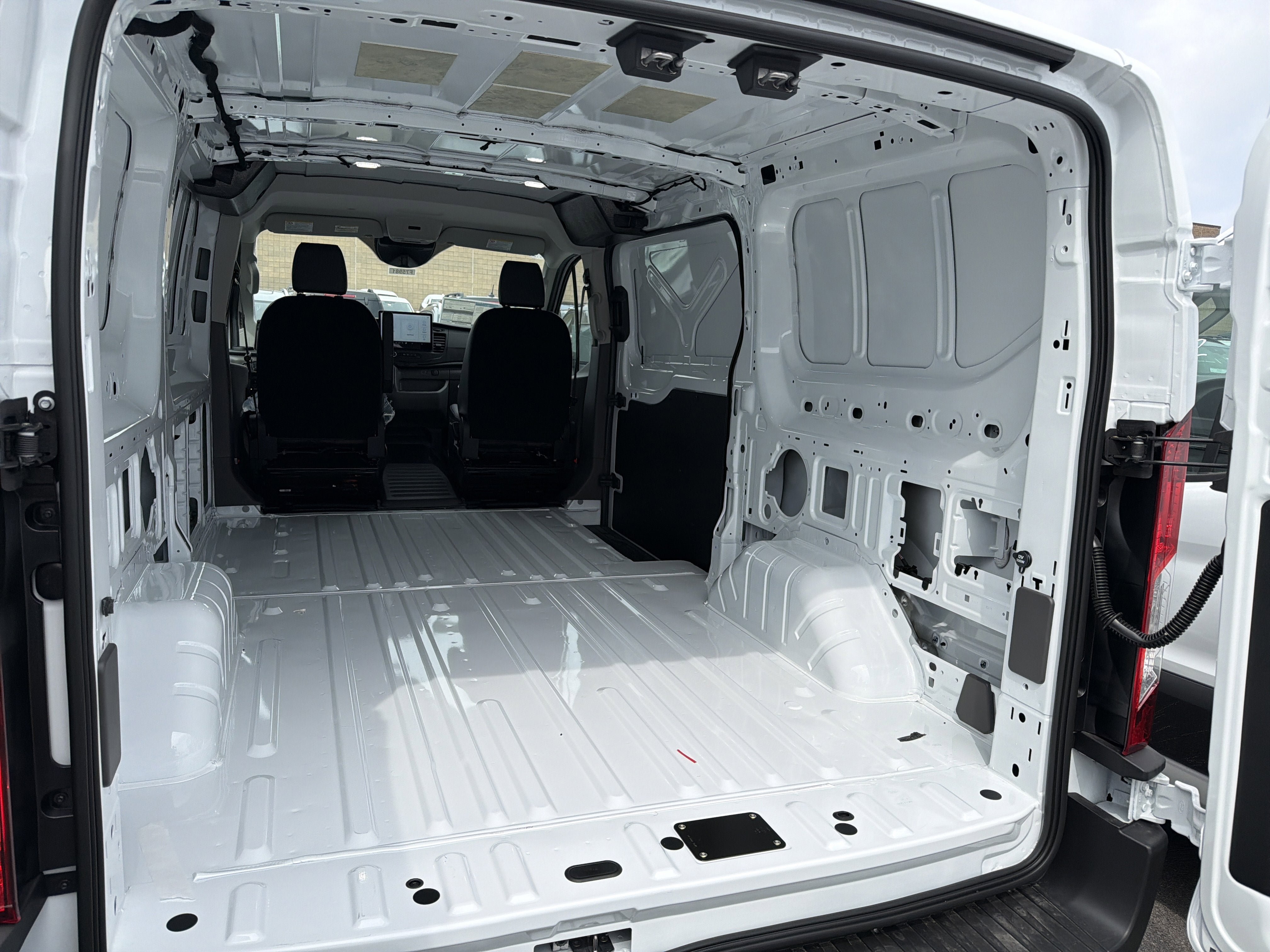 New 2026 Ford Transit 150 Low Roof RWD image 21