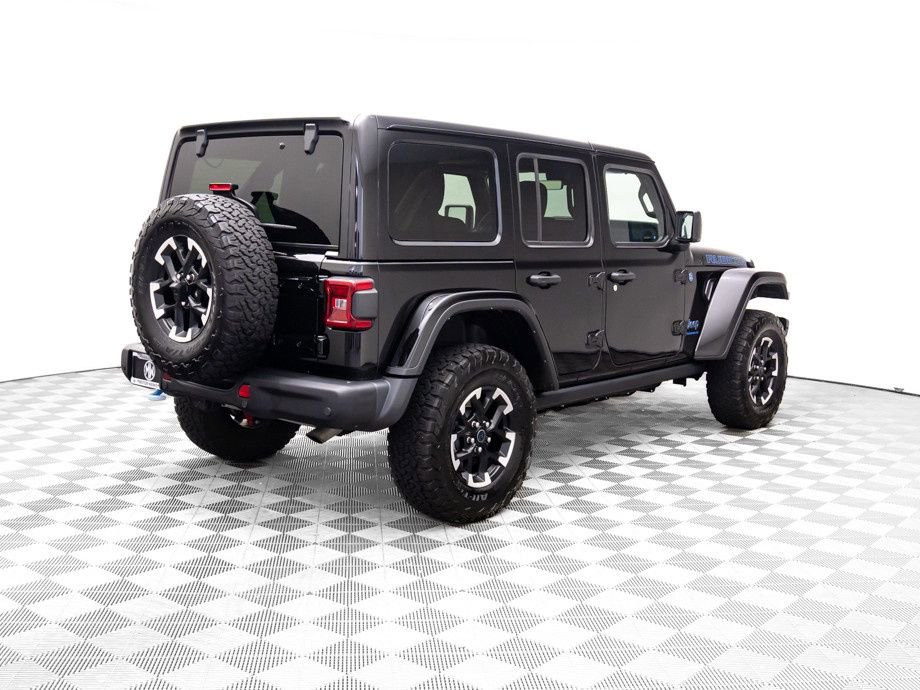Used 2024 Jeep Wrangler Unlimited Rubicon 4xe image 5