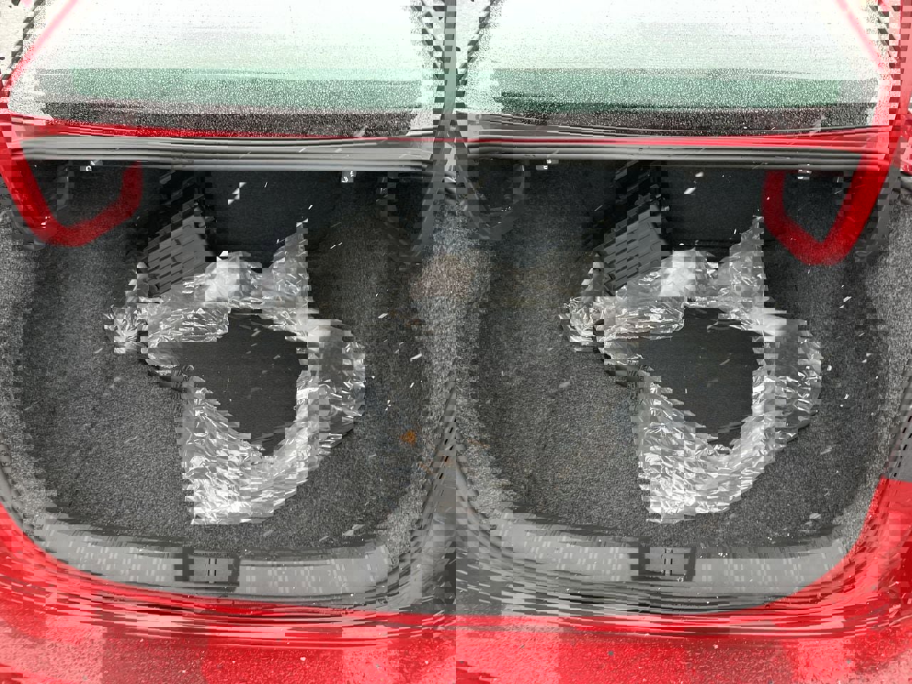 Used 2025 Volkswagen Jetta GLI Autobahn image 39