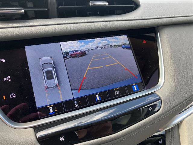 Certified 2023 Cadillac XT5 Premium Luxury w/ Technology Package AWD/4WD image 18