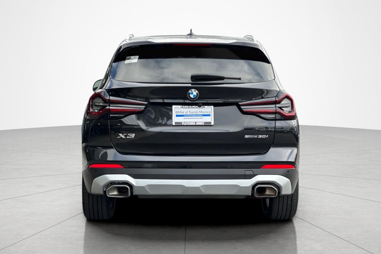Used 2024 BMW X3 sDrive30i w/ Convenience Package RWD image 4