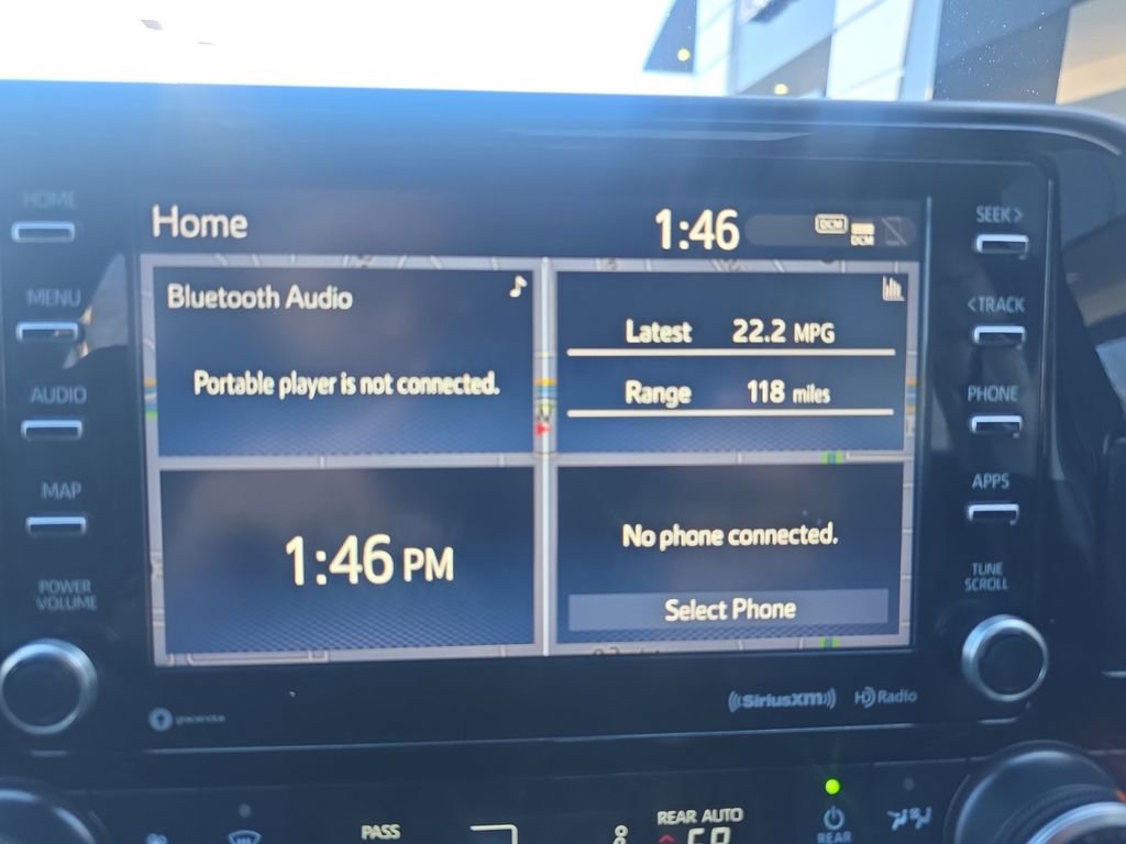 Used 2021 Toyota Highlander XLE image 22