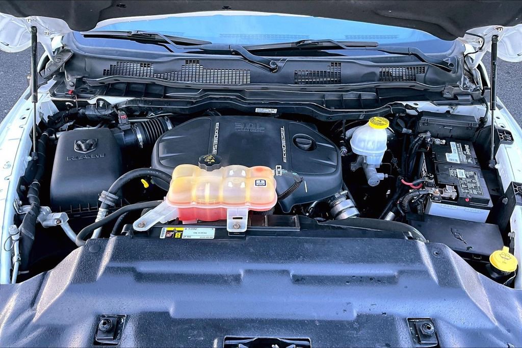 Used 2018 RAM 1500 Outdoorsman image 30