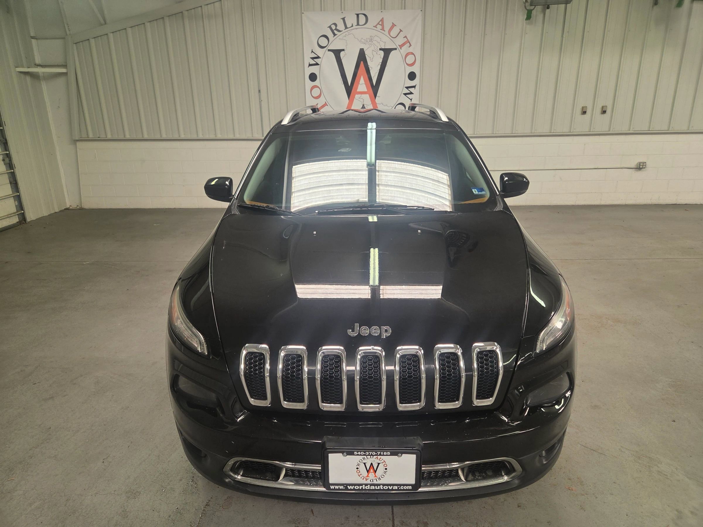 Used 2014 Jeep Cherokee Limited image 12