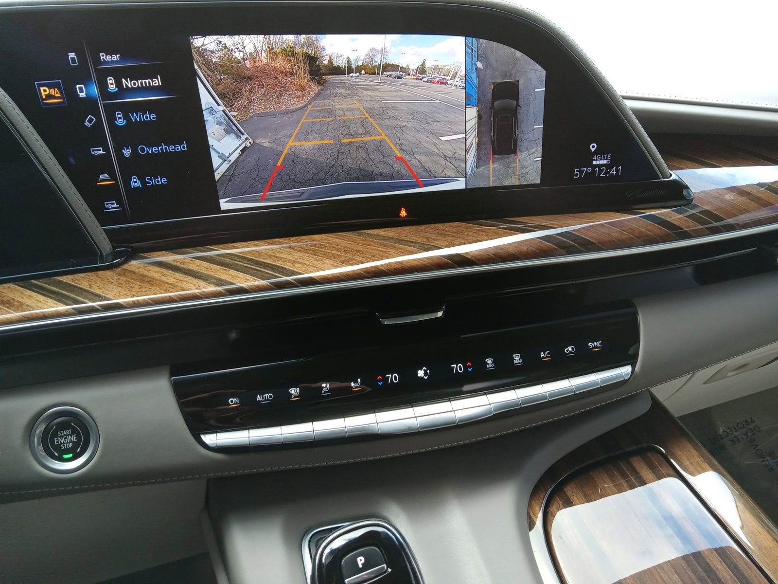 Used 2023 Cadillac Escalade Premium Luxury Platinum image 17