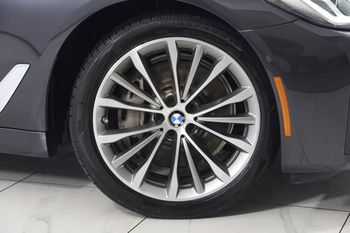 Used 2021 BMW 540i xDrive w/ Premium Package AWD/4WD image 17