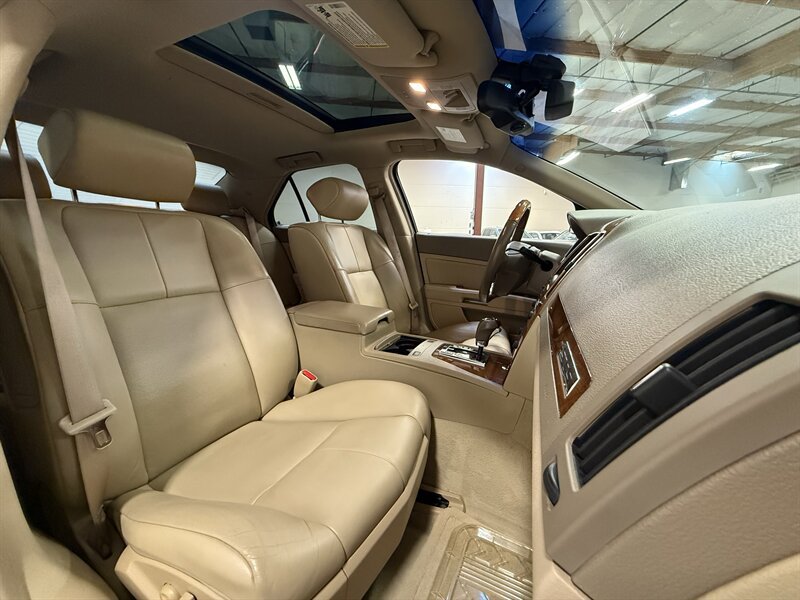 Used 2006 Cadillac STS V8 w/ Preferred Equipment Group RWD image 14