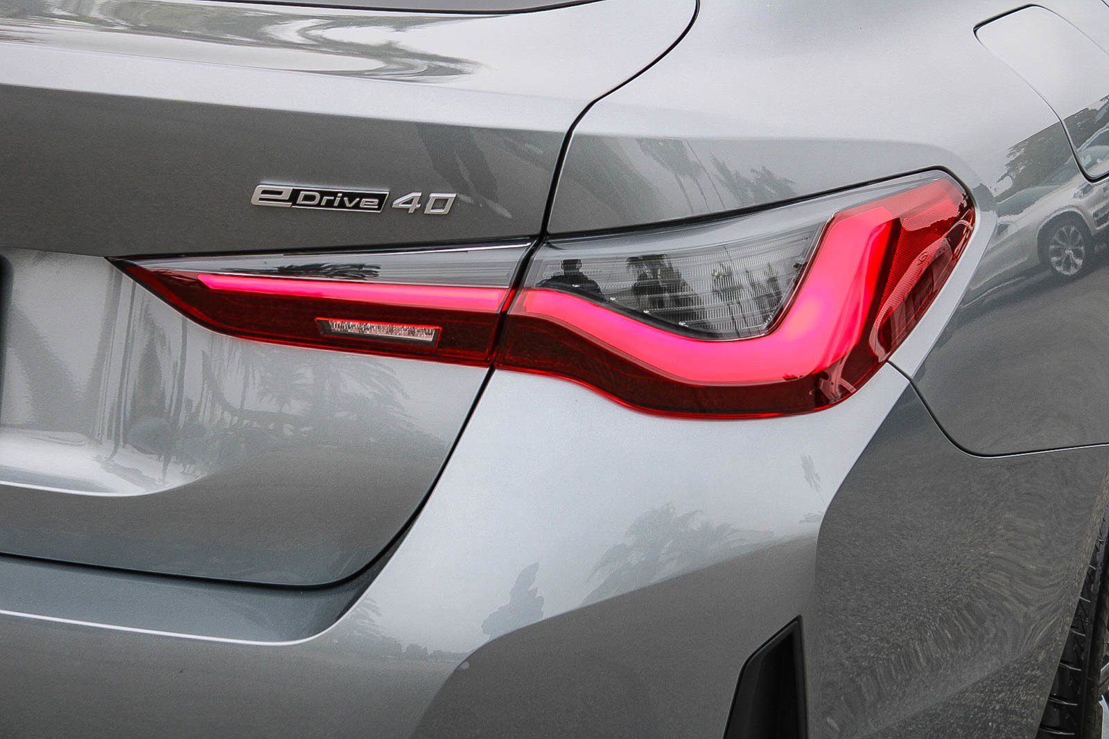 Certified 2024 BMW i4 eDrive40 w/ Premium Package RWD image 7