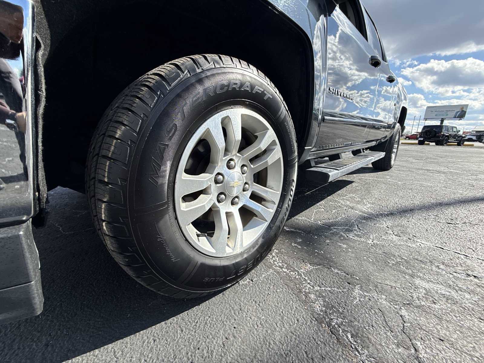 Certified 2019 Chevrolet Silverado 1500 LT w/ All Star Edition AWD/4WD image 18