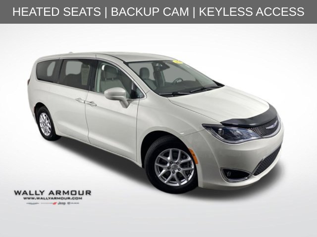Used 2020 Chrysler Pacifica Touring w/ Cold Weather Group FWD 360° Tour