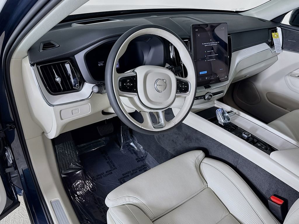 New 2026 Volvo XC60 B5 Ultra w/ Climate Package PRO image 9