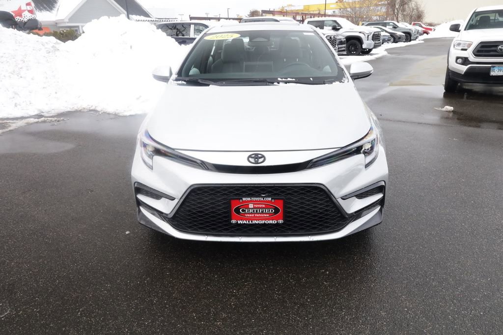 Certified 2025 Toyota Corolla SE w/ SE Premium Package image 12