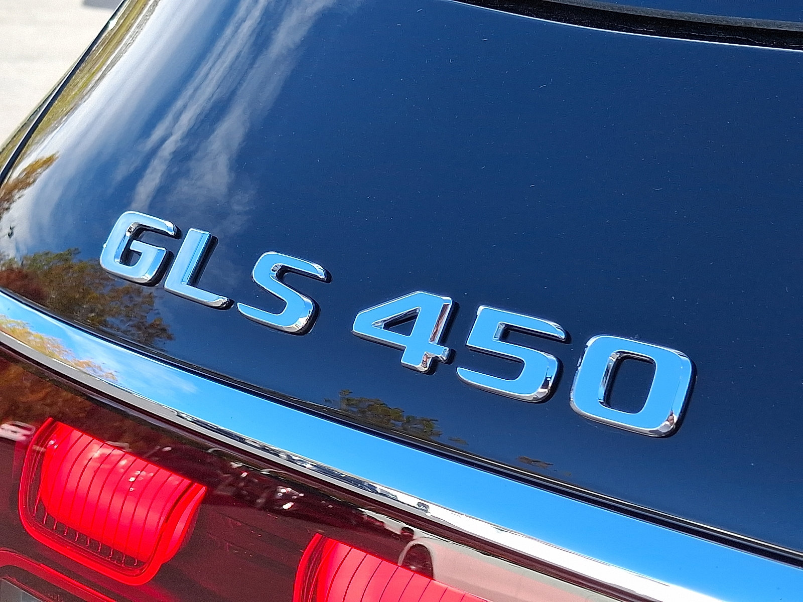 Certified 2026 Mercedes-Benz GLS 450 4MATIC image 27