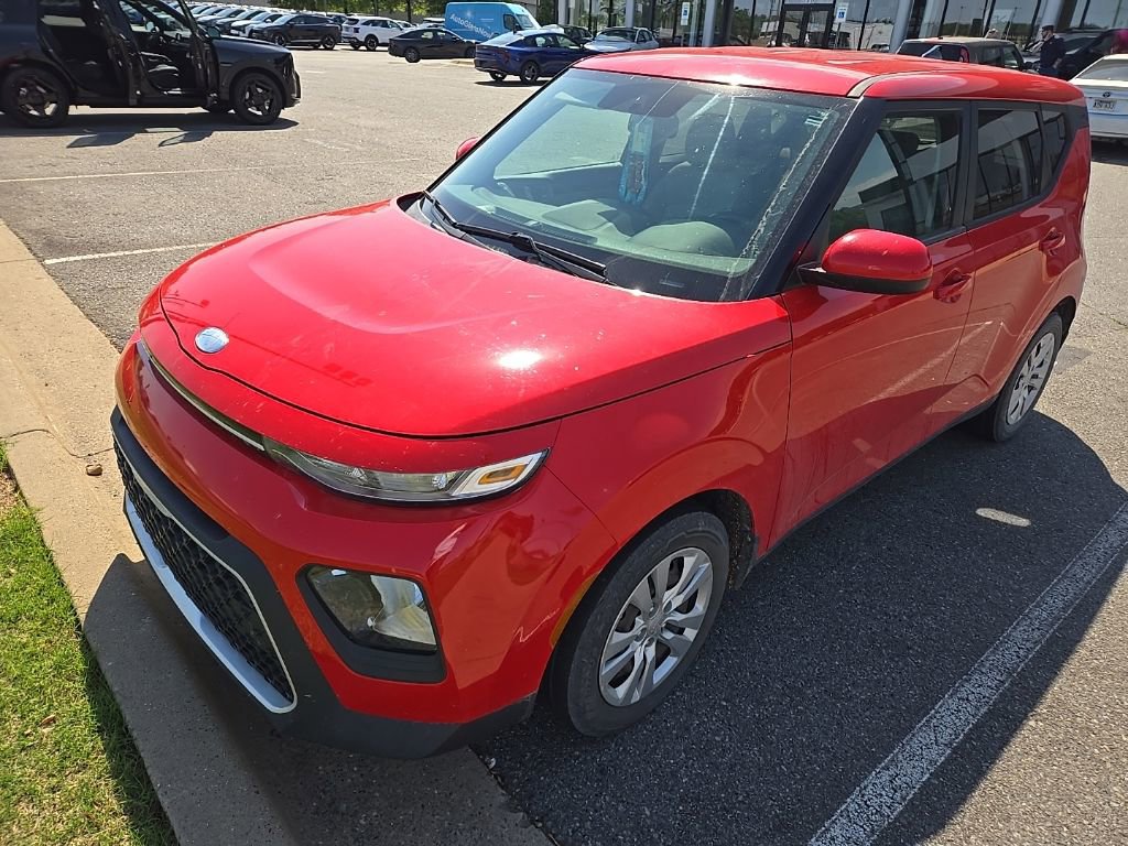 Used 2021 Kia Soul LX FWD image 3