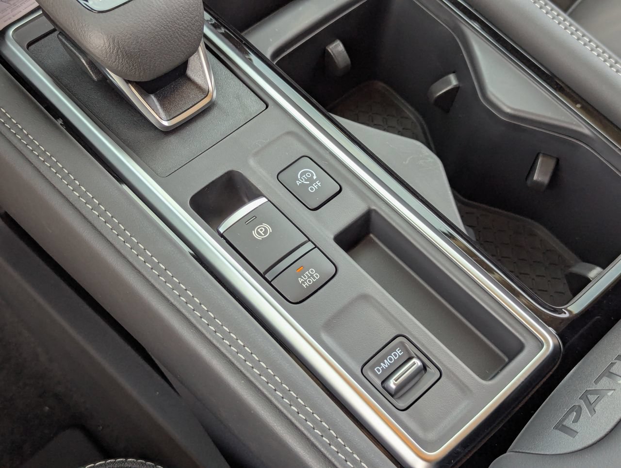 New 2026 Nissan Pathfinder Platinum FWD image 22