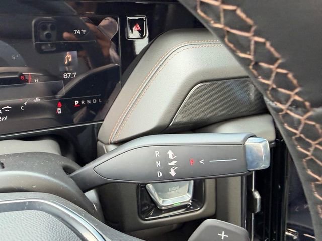 New 2026 GMC Yukon AT4 w/ AT4 Premium Plus Package image 11