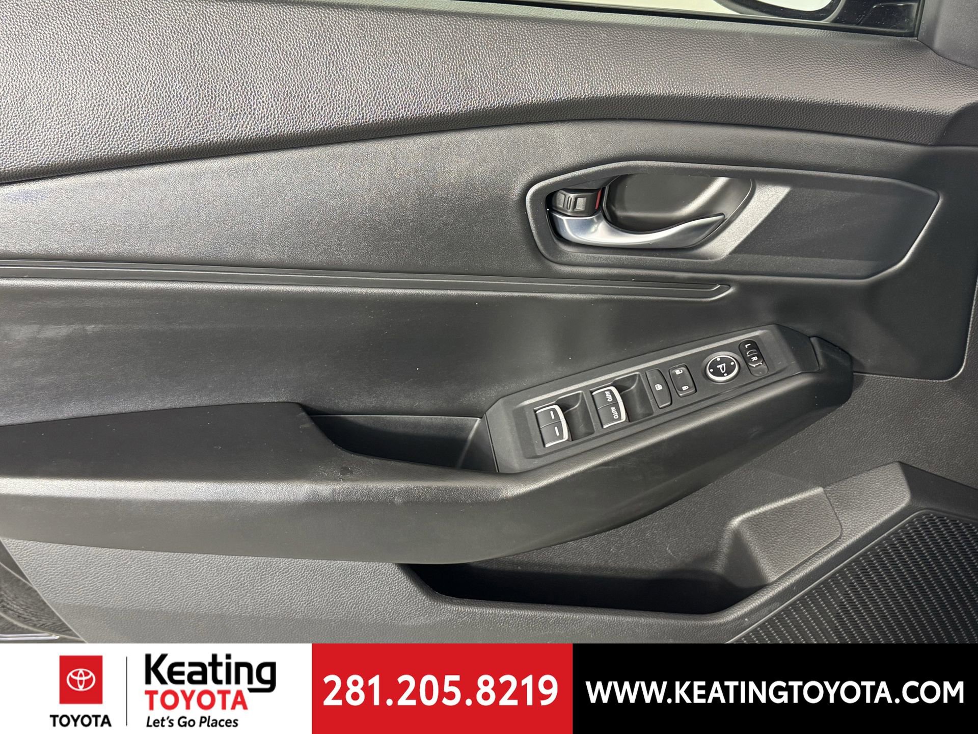 Used 2023 Honda Accord EX image 11