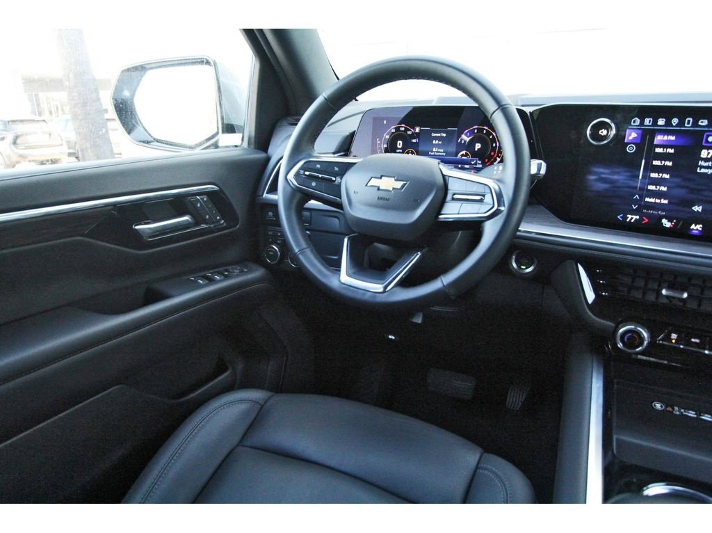 Used 2025 Chevrolet Tahoe LT image 8