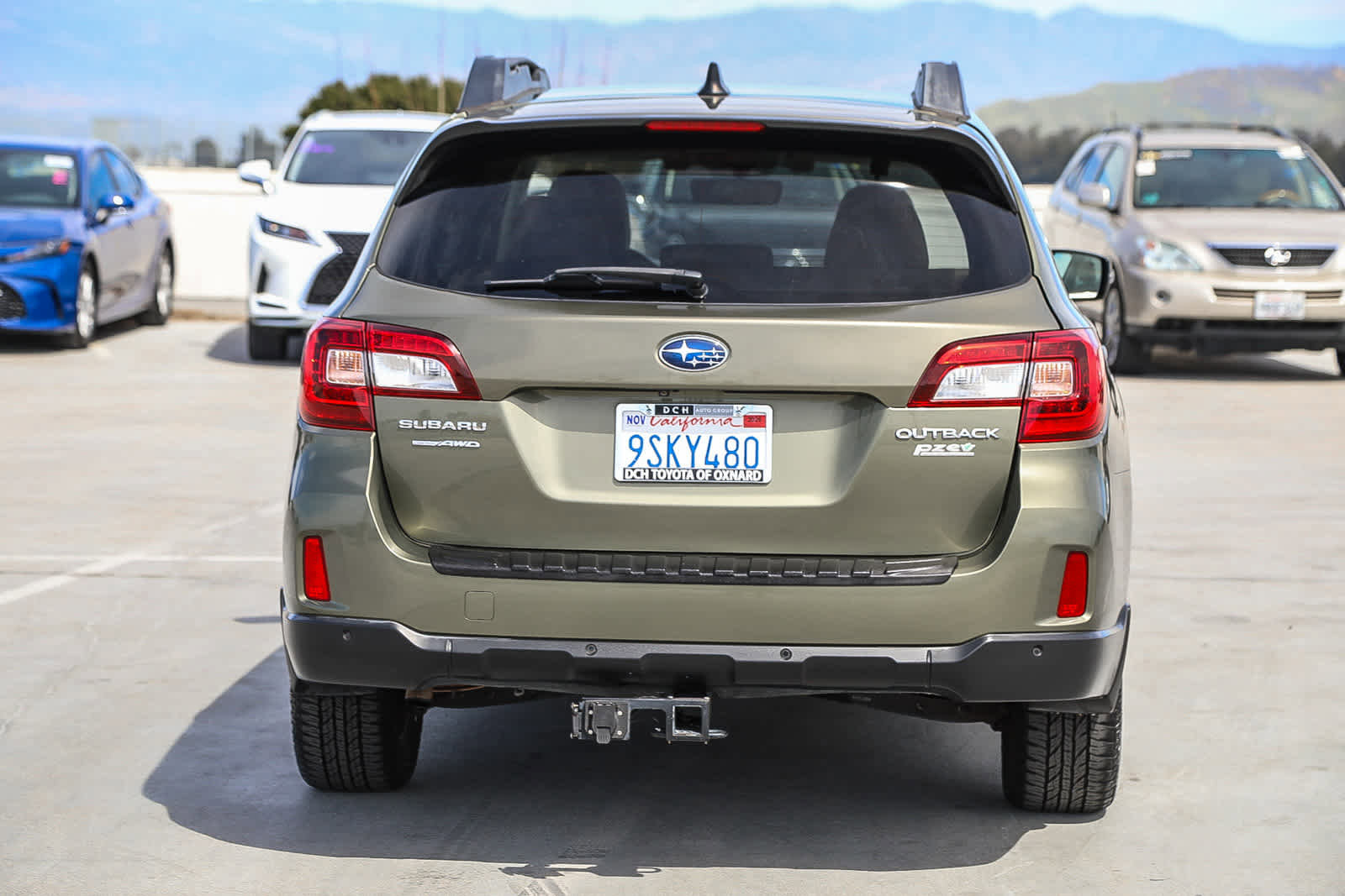 Used 2017 Subaru Outback 2.5i Limited image 6