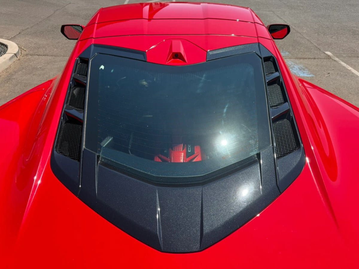 Used 2021 Chevrolet Corvette Stingray Premium Cpe w/ Z51 Performance Package RWD image 22