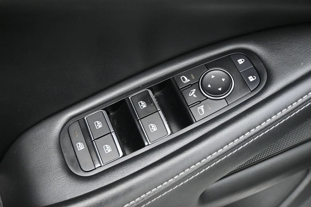 Used 2023 INFINITI QX60 Luxe w/ Cargo Package AWD/4WD image 4