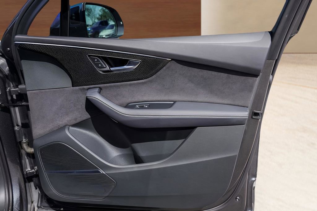 Used 2023 Audi SQ7 Premium Plus image 29