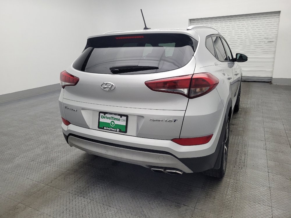 Used 2017 Hyundai Tucson Sport image 7