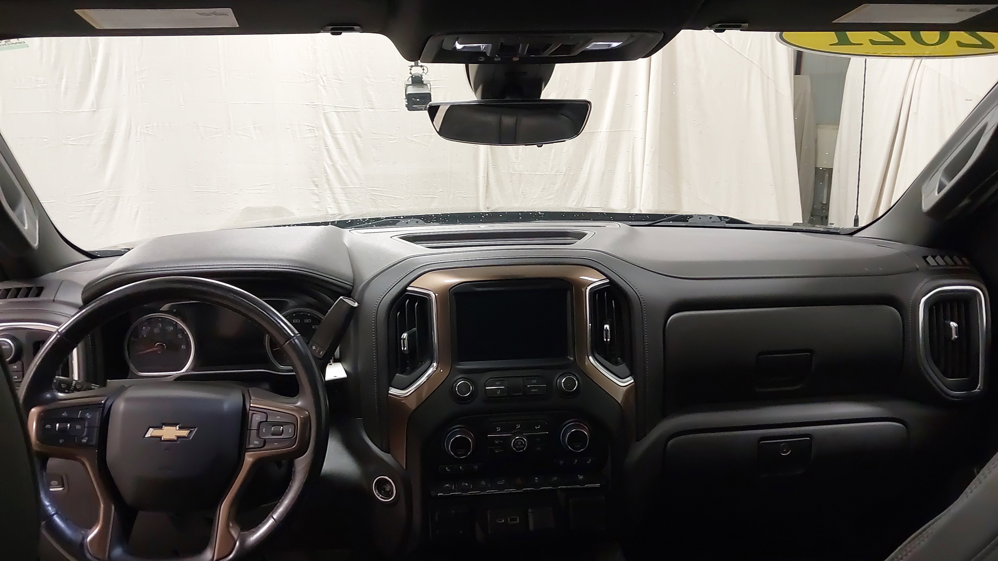Used 2021 Chevrolet Silverado 1500 High Country w/ Technology Package AWD/4WD image 30