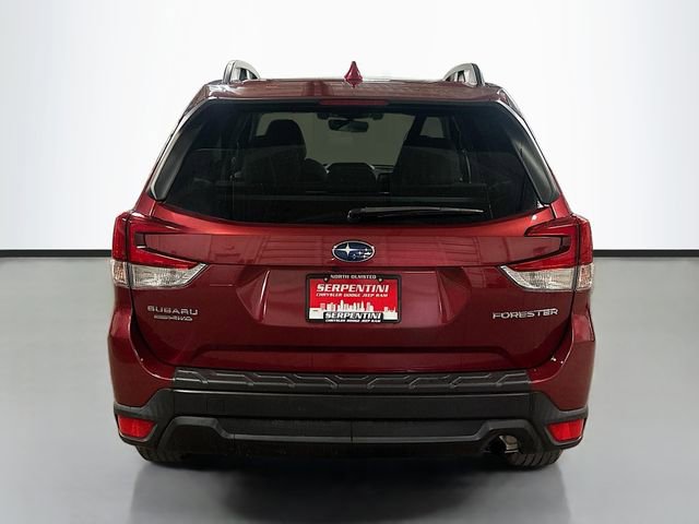 Used 2021 Subaru Forester Premium image 7