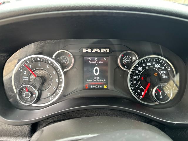 Used 2024 RAM 2500 Big Horn w/ Sport Appearance Package image 25