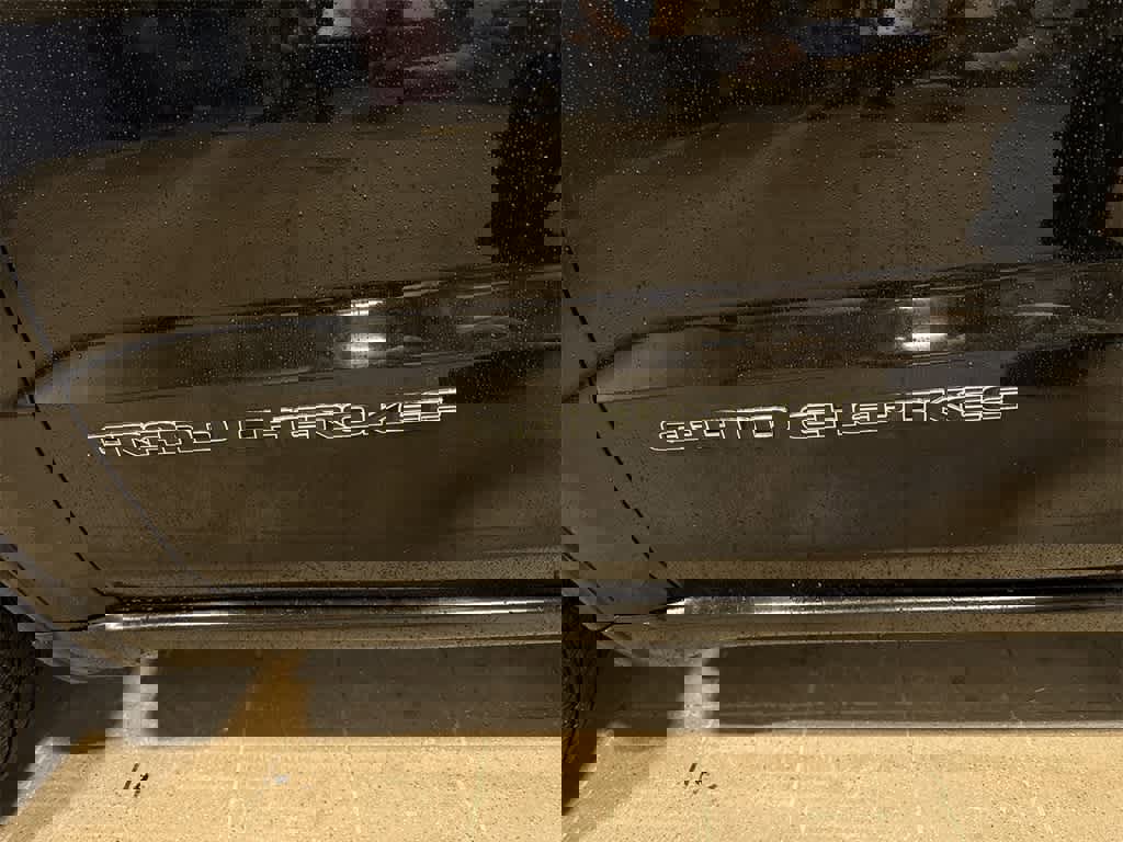 Used 2019 Jeep Grand Cherokee Overland image 27