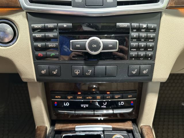 Used 2011 Mercedes-Benz E 550 Sedan image 21