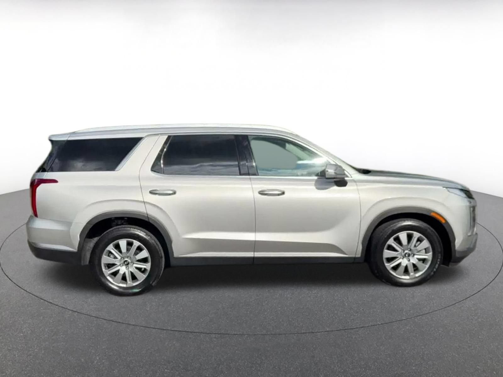 Used 2025 Hyundai Palisade SEL AWD/4WD image 15