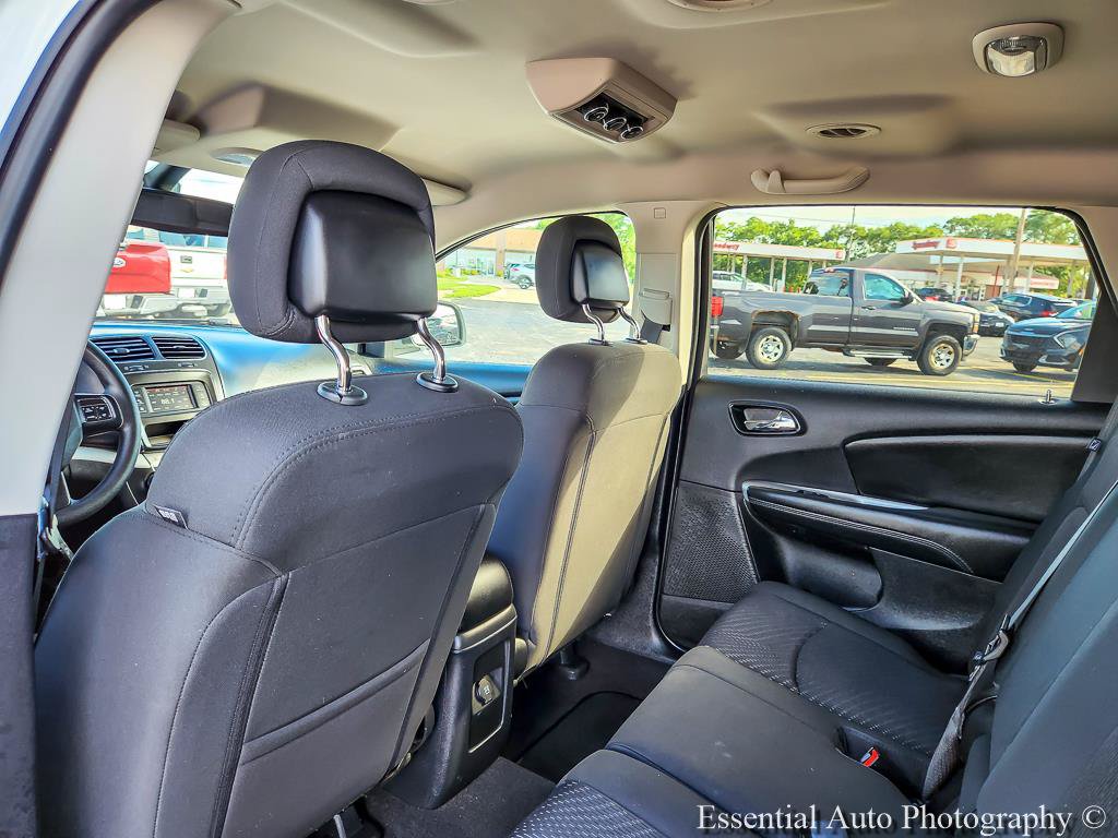 Used 2018 Dodge Journey SXT w/ Blacktop Package FWD image 12
