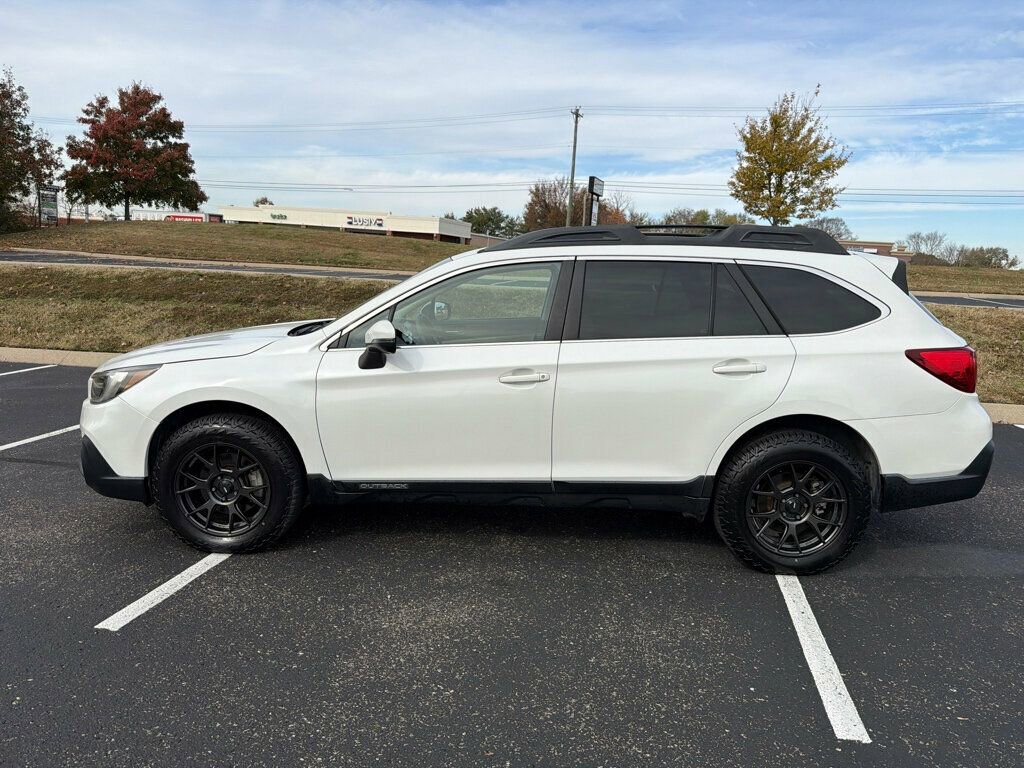 Used 2019 Subaru Outback 2.5i Limited image 7