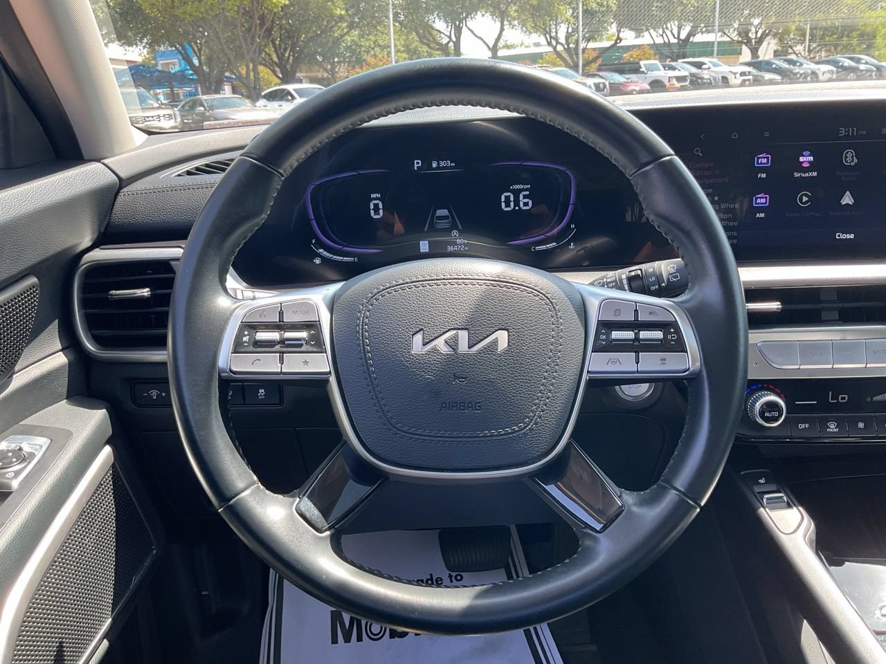 Used 2025 Kia Telluride S FWD image 33