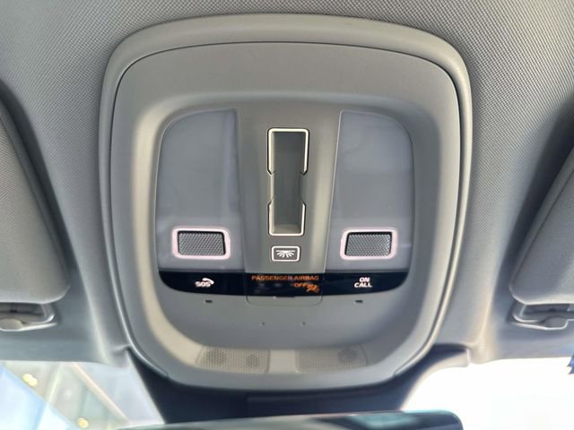 Used 2022 Volvo S90 B6 Inscription w/ Advanced Package image 51