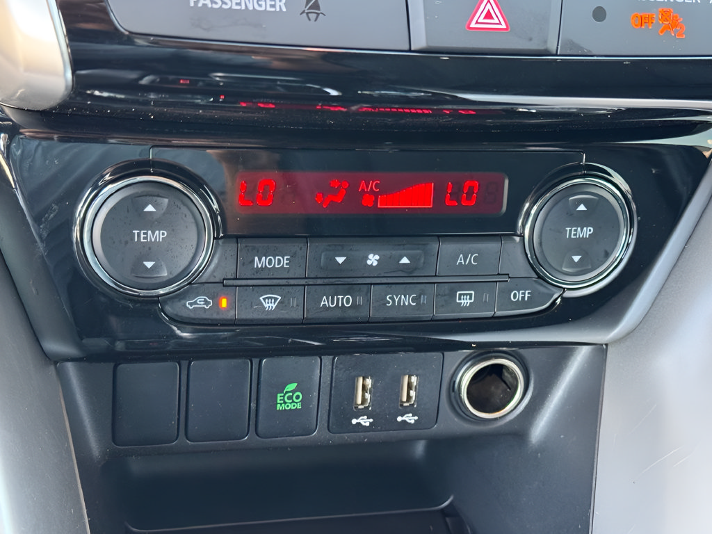 Used 2024 Mitsubishi Eclipse Cross SE AWD/4WD image 20
