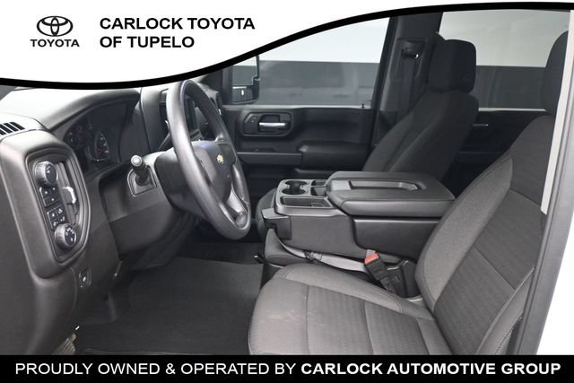 Used 2025 Chevrolet Silverado 2500 Custom w/ Custom Value Package AWD/4WD image 12
