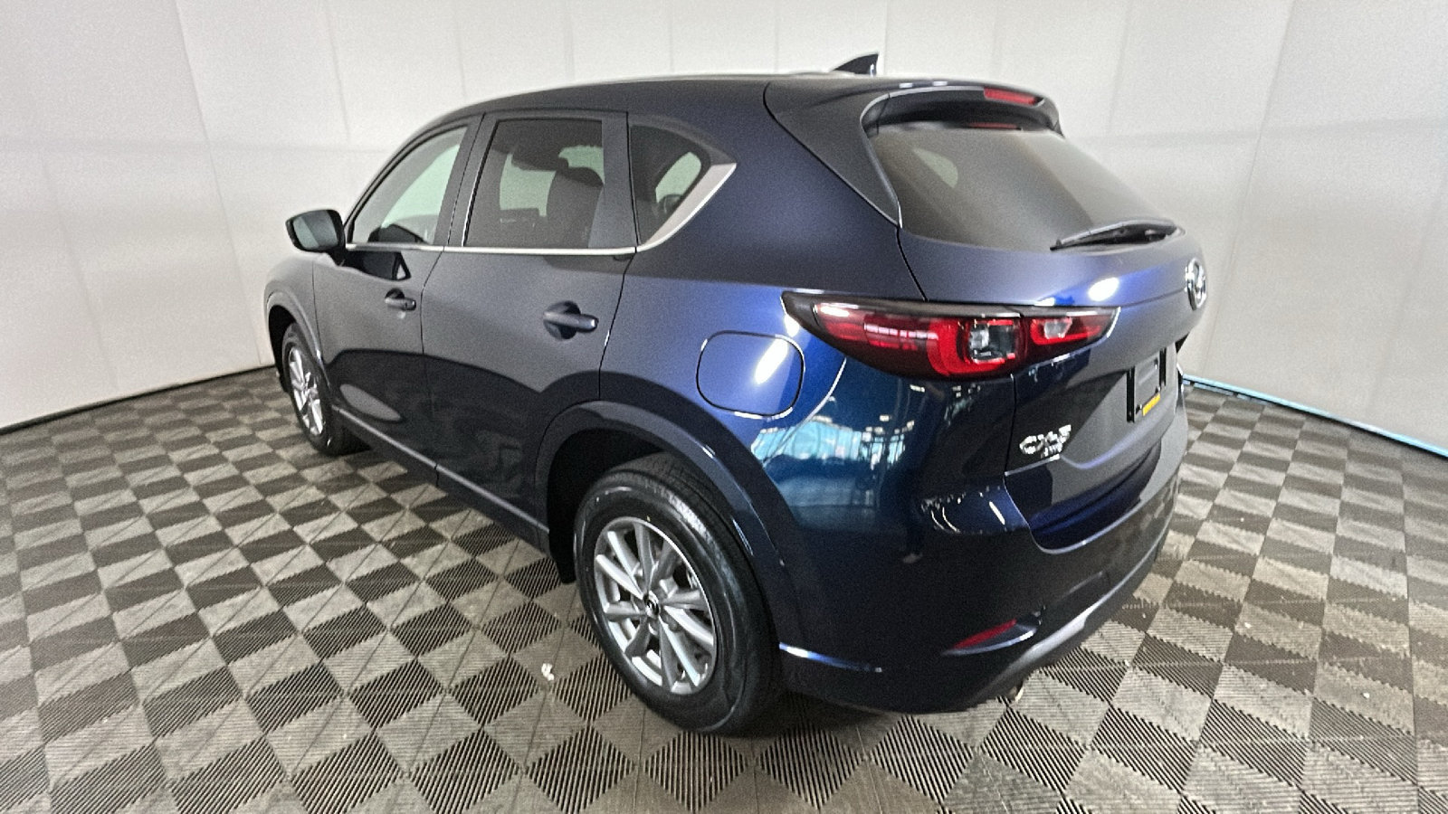 Used 2025 MAZDA CX-5 AWD 2.5 S w/ Select Package image 5
