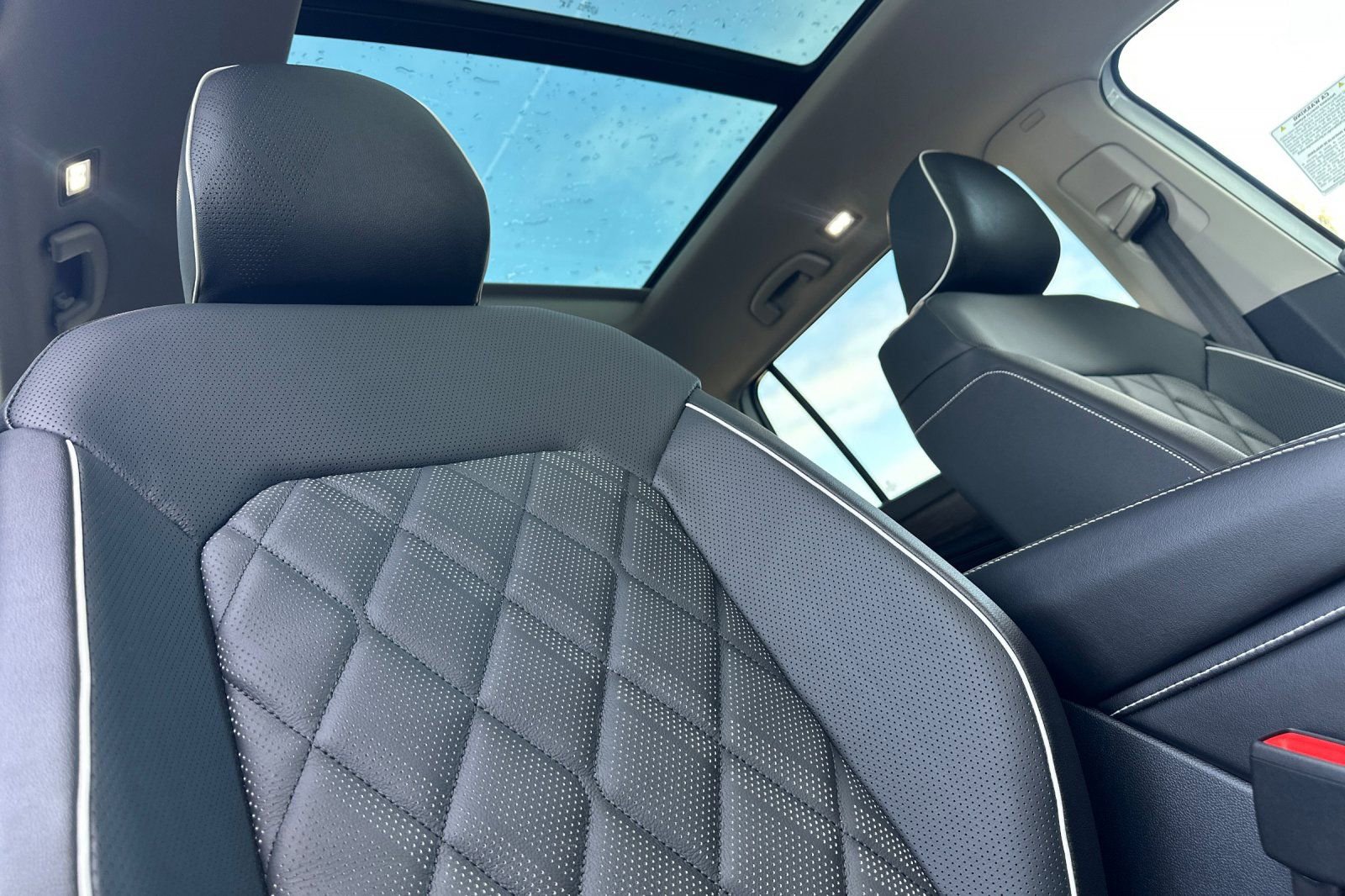 New 2026 Volkswagen Atlas SEL Premium R-Line image 16