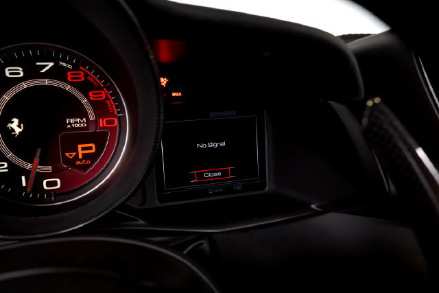 Certified 2018 Ferrari 488 GTB RWD image 34