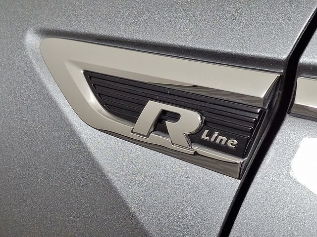 Used 2021 Volkswagen Tiguan SE R-Line AWD/4WD image 32