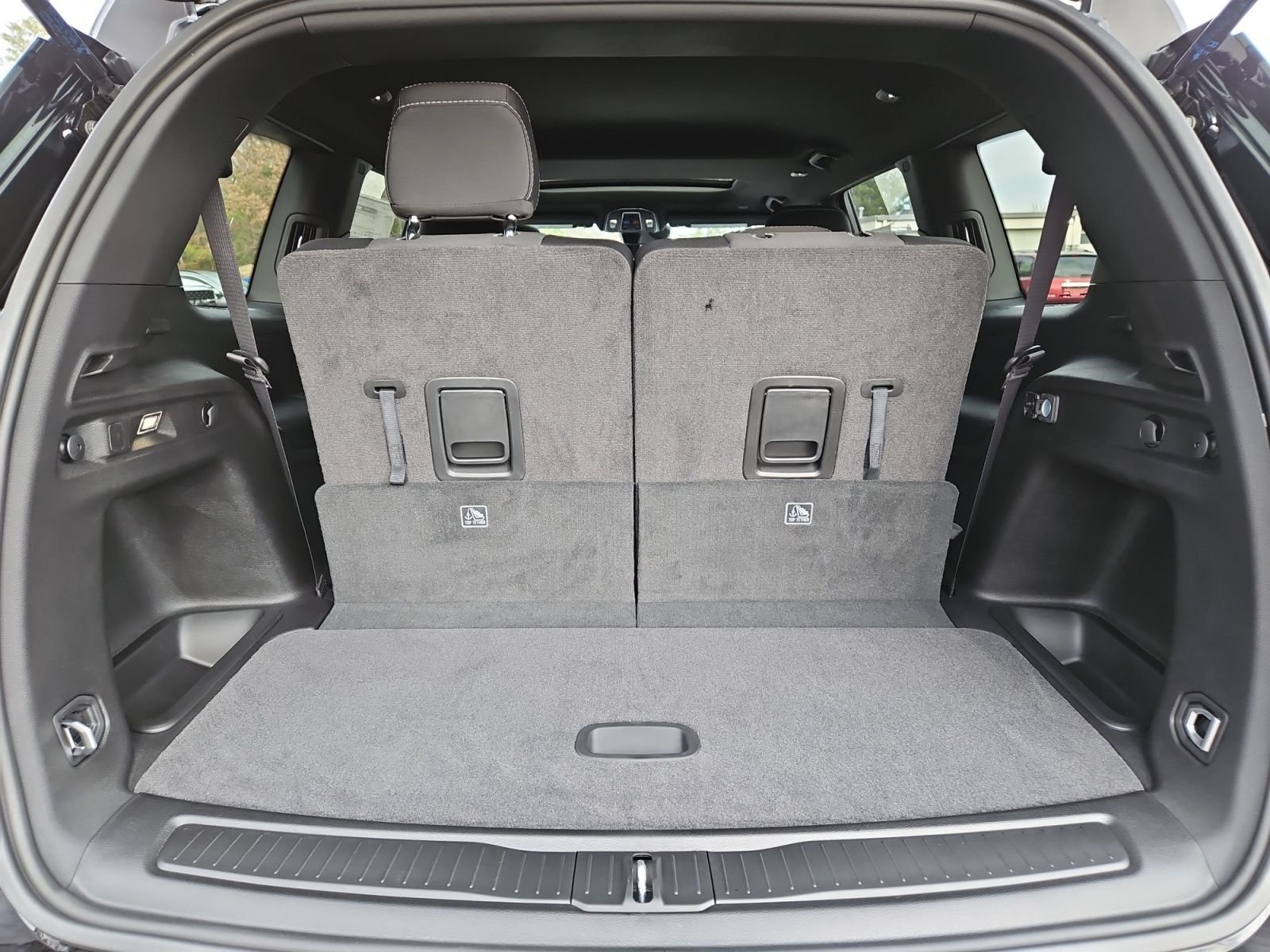 New 2025 Jeep Grand Cherokee L Laredo AWD/4WD image 19